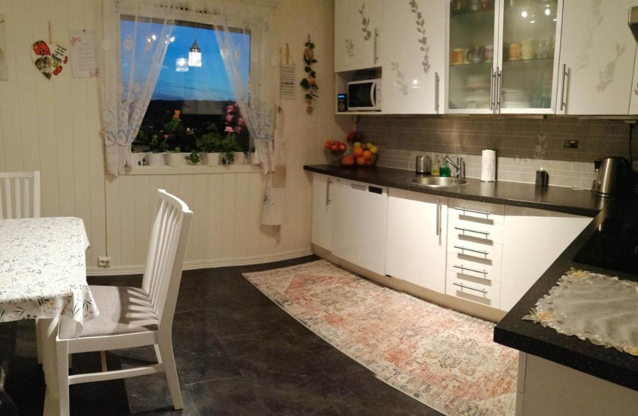 Gjesterom Til Leie I Et Privat Hus Brumunddal Exteriér fotografie