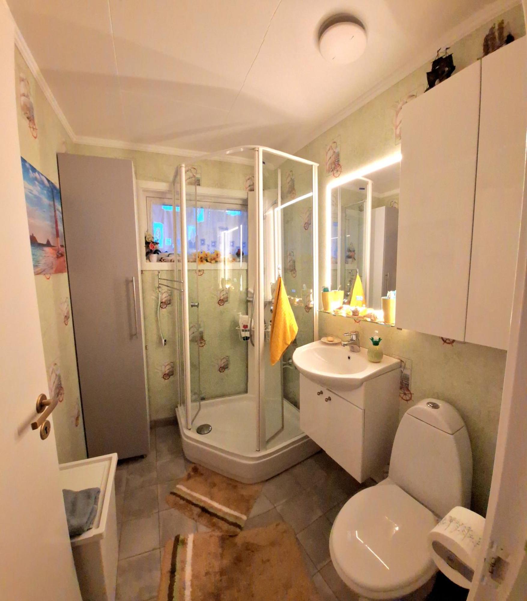 Gjesterom Til Leie I Et Privat Hus Brumunddal Exteriér fotografie